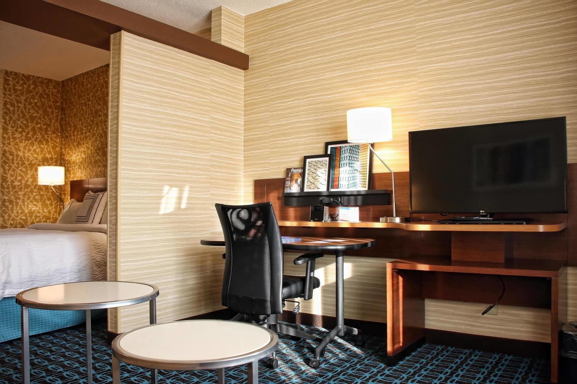 Fairfield Inn & Suites By Marriott Reading Wyomissing Екстер'єр фото